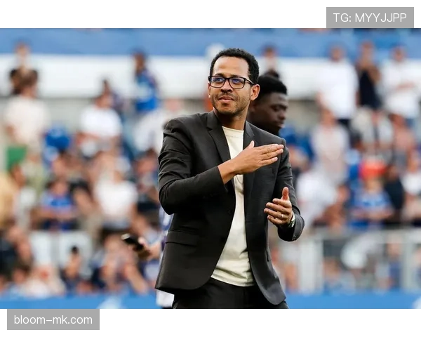 切尔西大规模引援效果出现争议，对球队当前表现与赛季走势产生影响